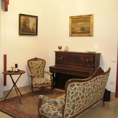 Casa Ponziana * 卡坦扎罗